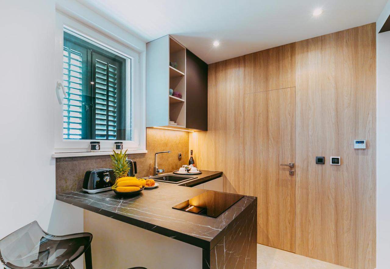 Luxury Rooms Il Ponte Trogir Exterior photo